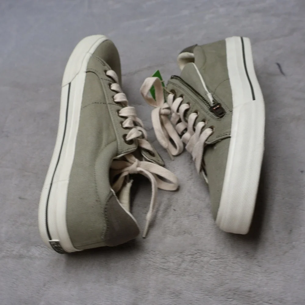 Taos Footwear Olive Green and Cream Women's Sneakers